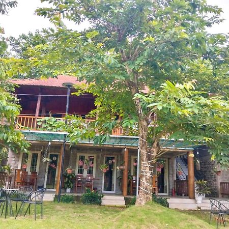 Lava Rock Viet Nam Lodge Anhfly Resort Nam Cat Tien Exteriör bild
