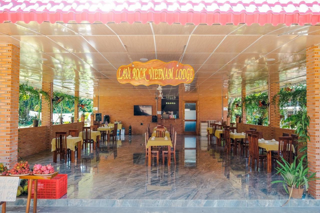 Lava Rock Viet Nam Lodge Anhfly Resort Nam Cat Tien Exteriör bild