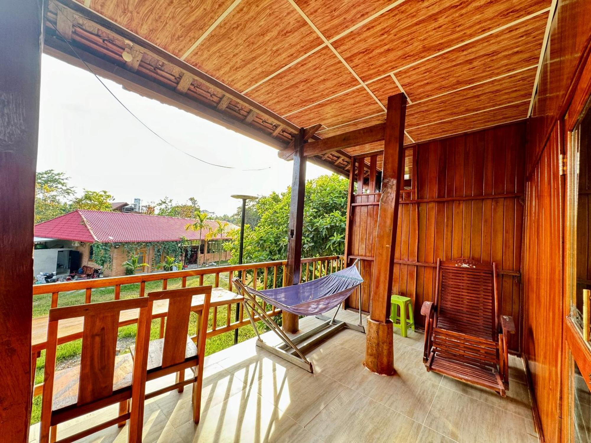 Lava Rock Viet Nam Lodge Anhfly Resort Nam Cat Tien Exteriör bild
