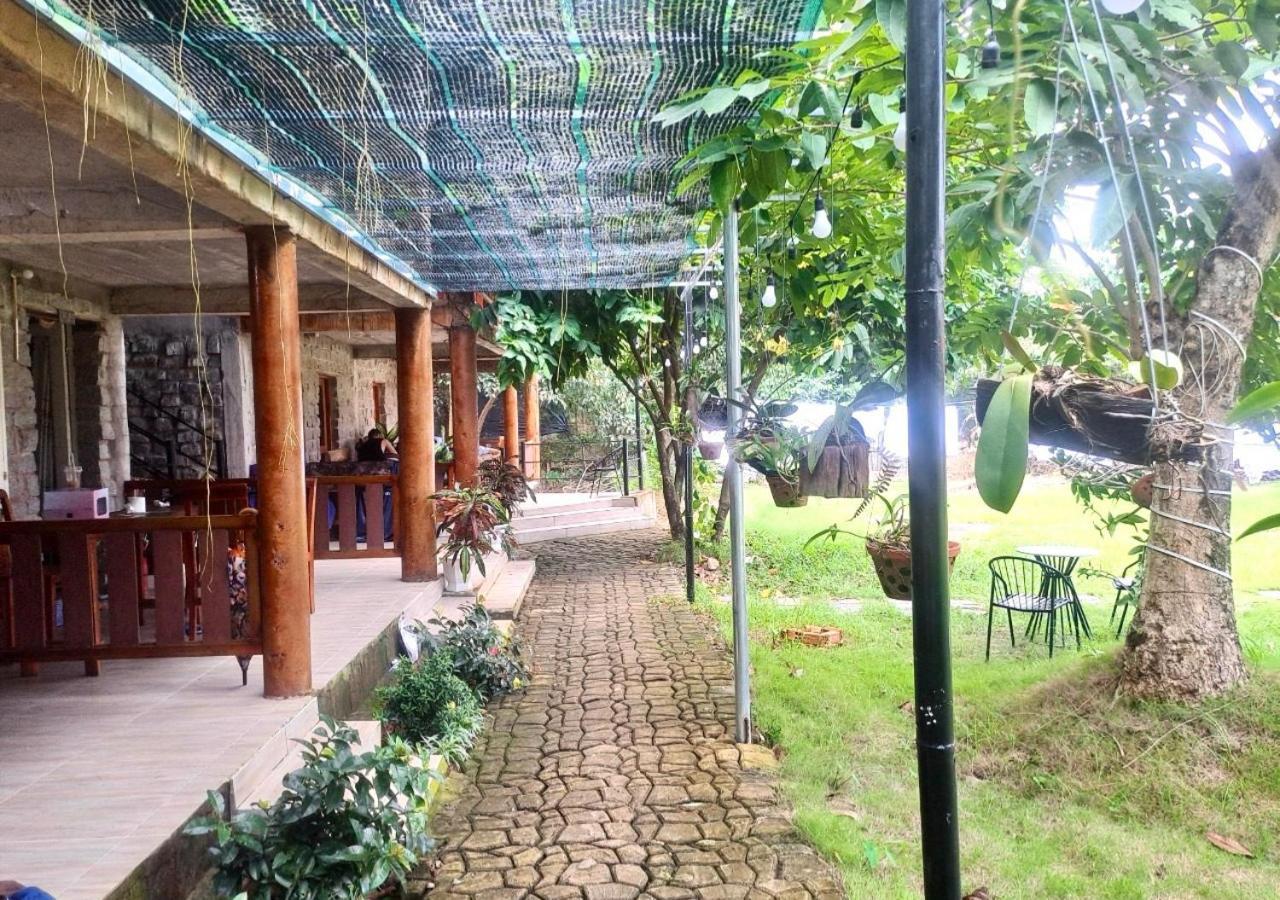 Lava Rock Viet Nam Lodge Anhfly Resort Nam Cat Tien Exteriör bild
