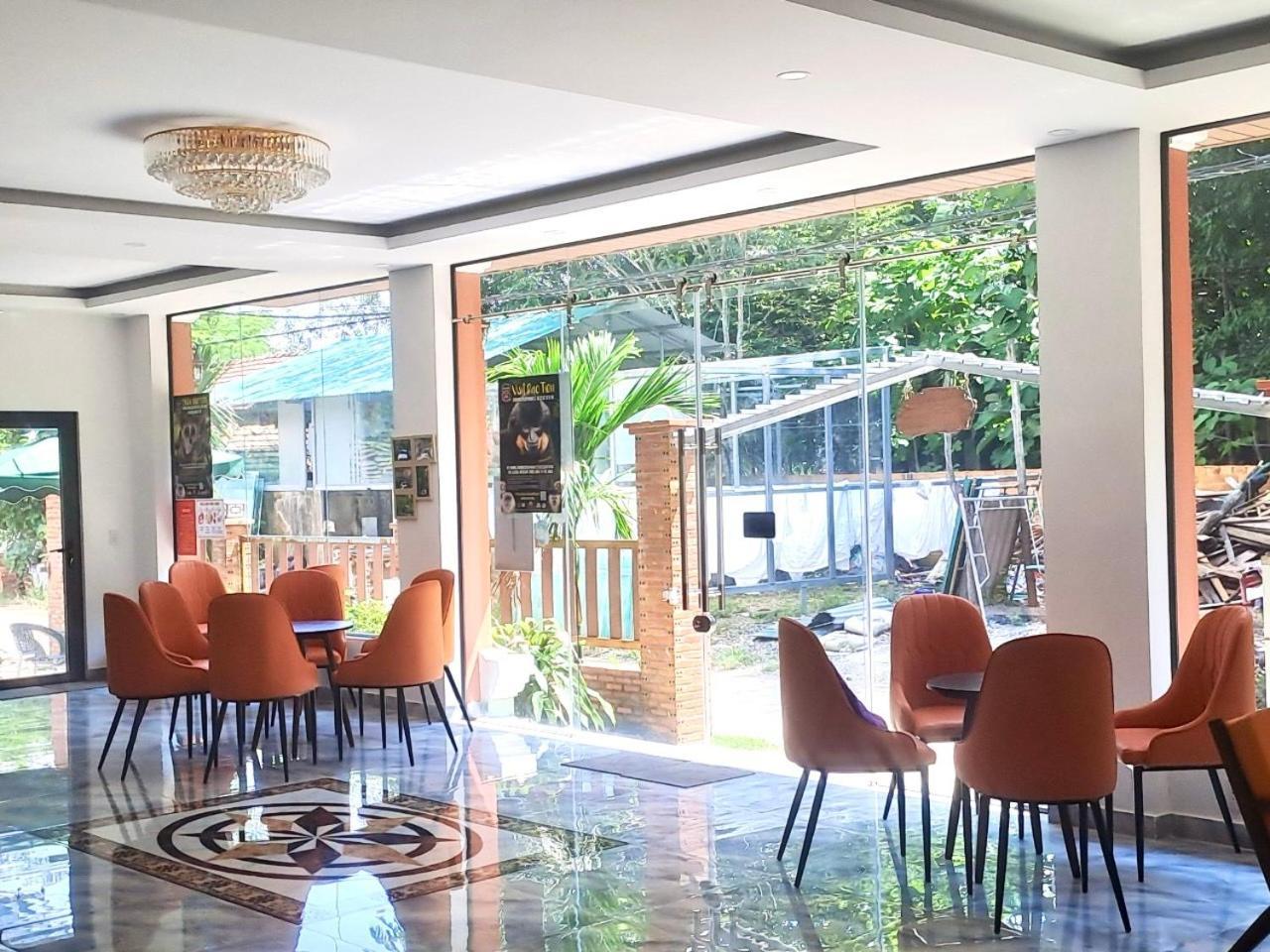 Lava Rock Viet Nam Lodge Anhfly Resort Nam Cat Tien Exteriör bild